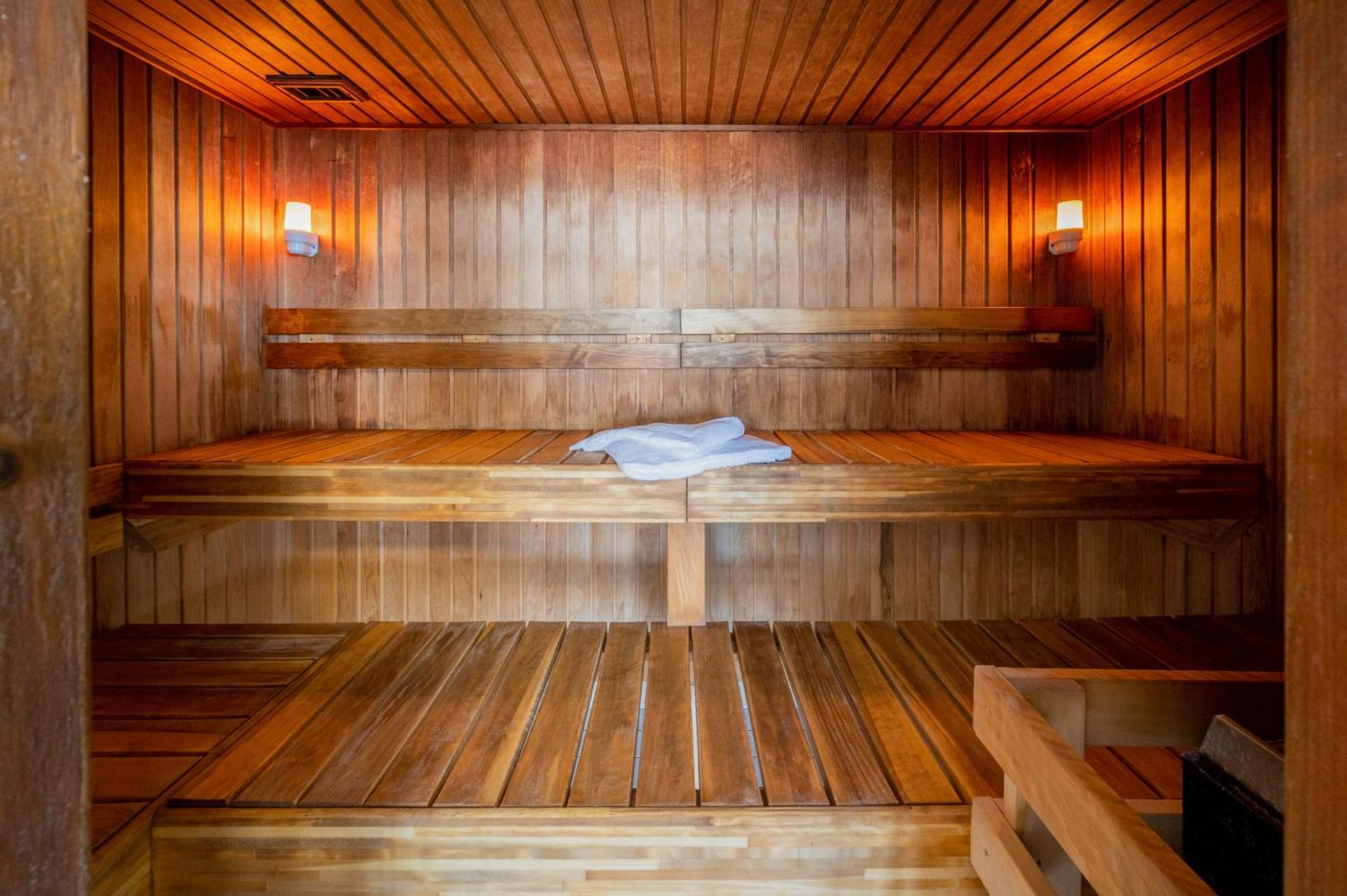 Hotel Valdys Thalasso & Spa - La Baie Douarnenez Zewnętrze zdjęcie