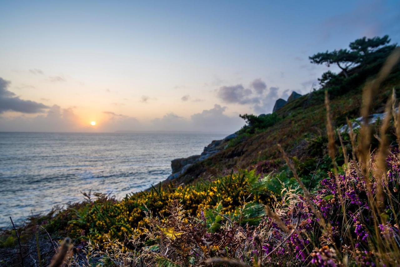 Hotel Valdys Thalasso & Spa - La Baie Douarnenez Zewnętrze zdjęcie